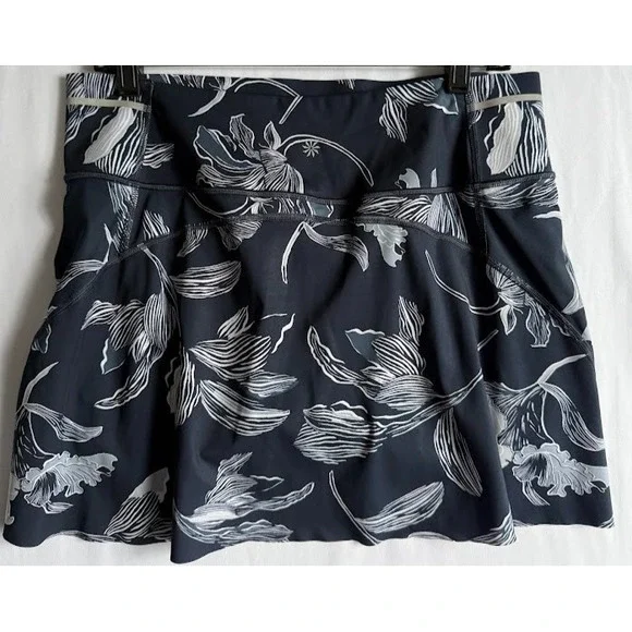 Athleta Skort Women Medium Blue Floral‎ Pockets Activewear Tennis Golf Stretch - Picture 2 of 16